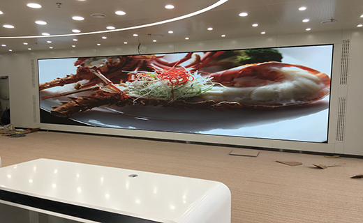超越：清晰捕捉，細膩展現(xiàn)，視覺界限不止如此 | 成都LED顯示屏